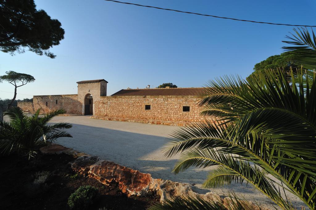 Masseria Triticum Франкавилла-Фонтана Экстерьер фото